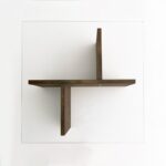 Τραπέζι σαλονιού Glory καρυδί μασιφ ξύλο επιφάνεια γυαλί 90x90x35εκ ed1173 - Image 3